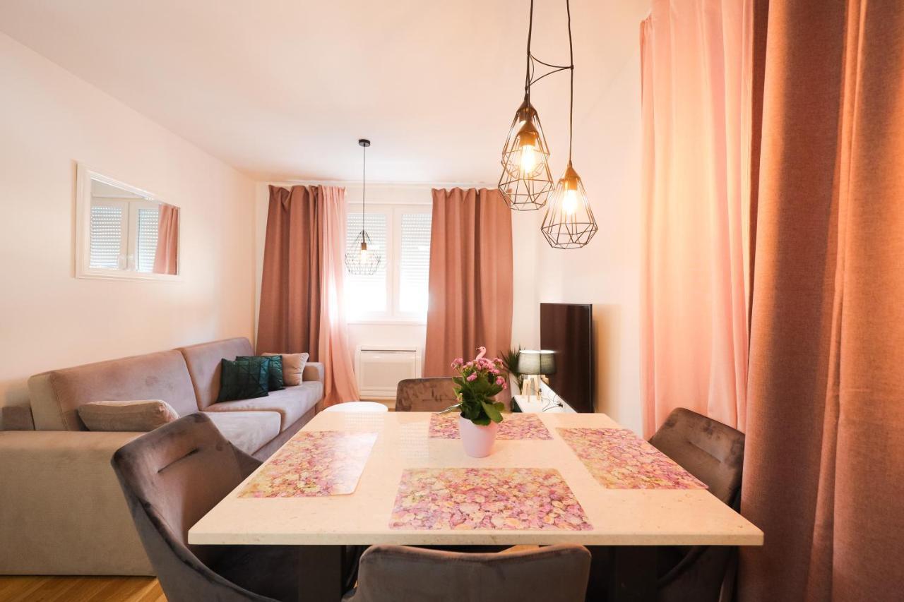 Cherry Apartment Ζαντάρ Εξωτερικό φωτογραφία